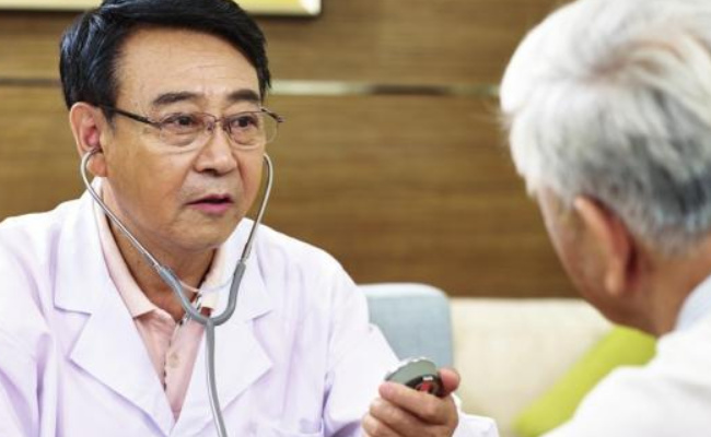 有基础疾病患者二阳不能轻敌 老年人“二阳”后该怎么办?