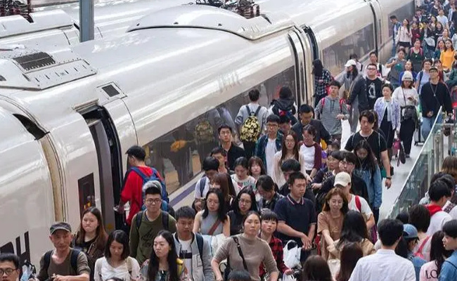 长三角铁路今迎端午假期客流高峰 预计发送旅客340万人次 乘车有哪些需要注意呢
